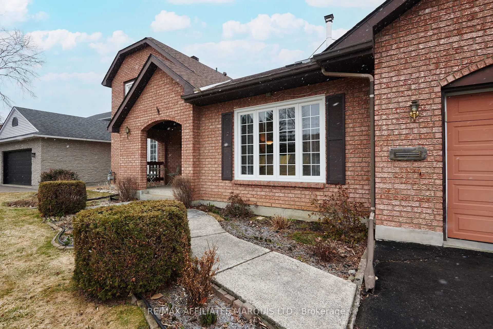 Photo 5 of 1717 Blakely Drive, Cornwall — HOMEH