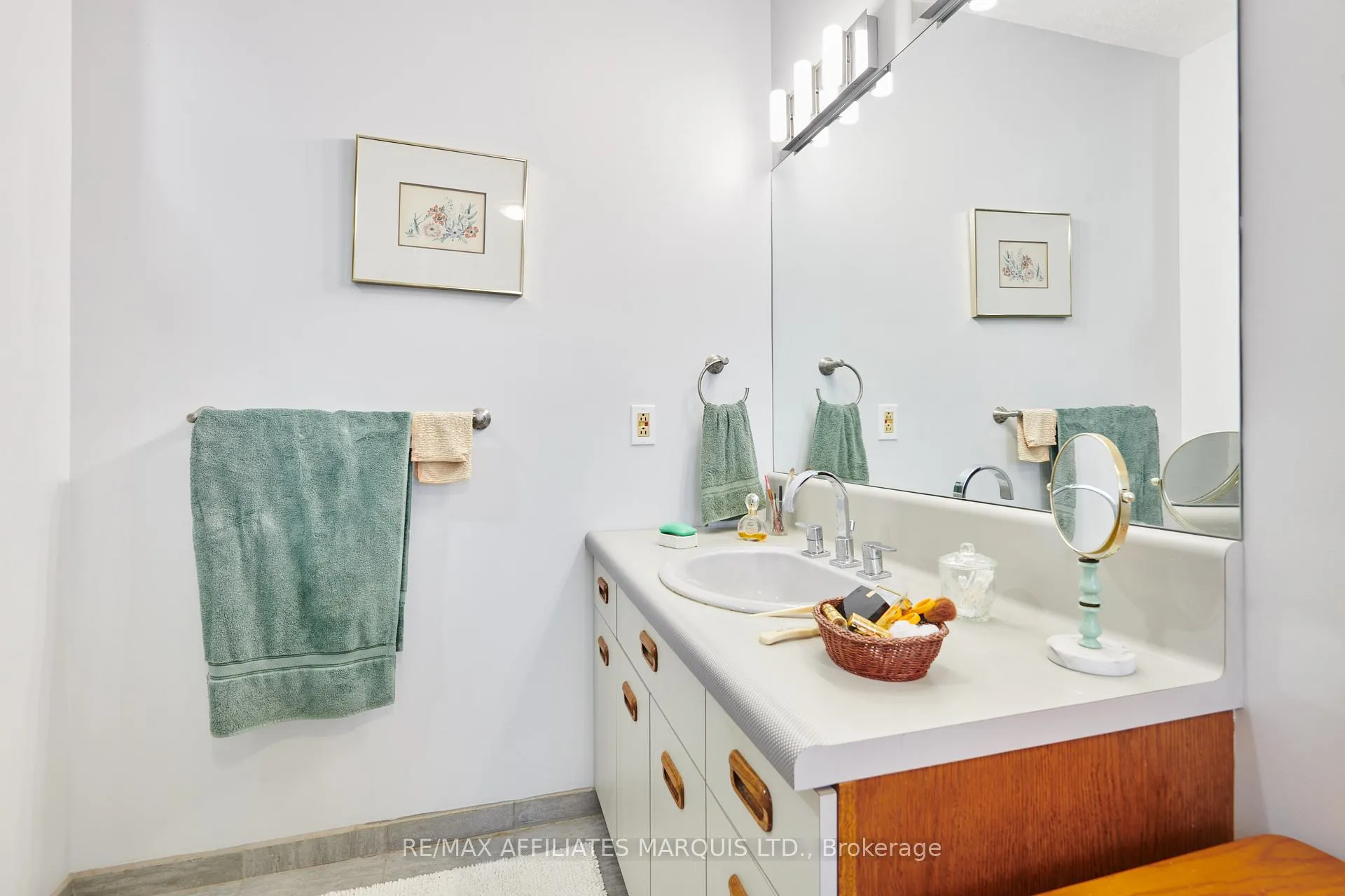 Photo 16 of 1717 Blakely Drive, Cornwall — HOMEH