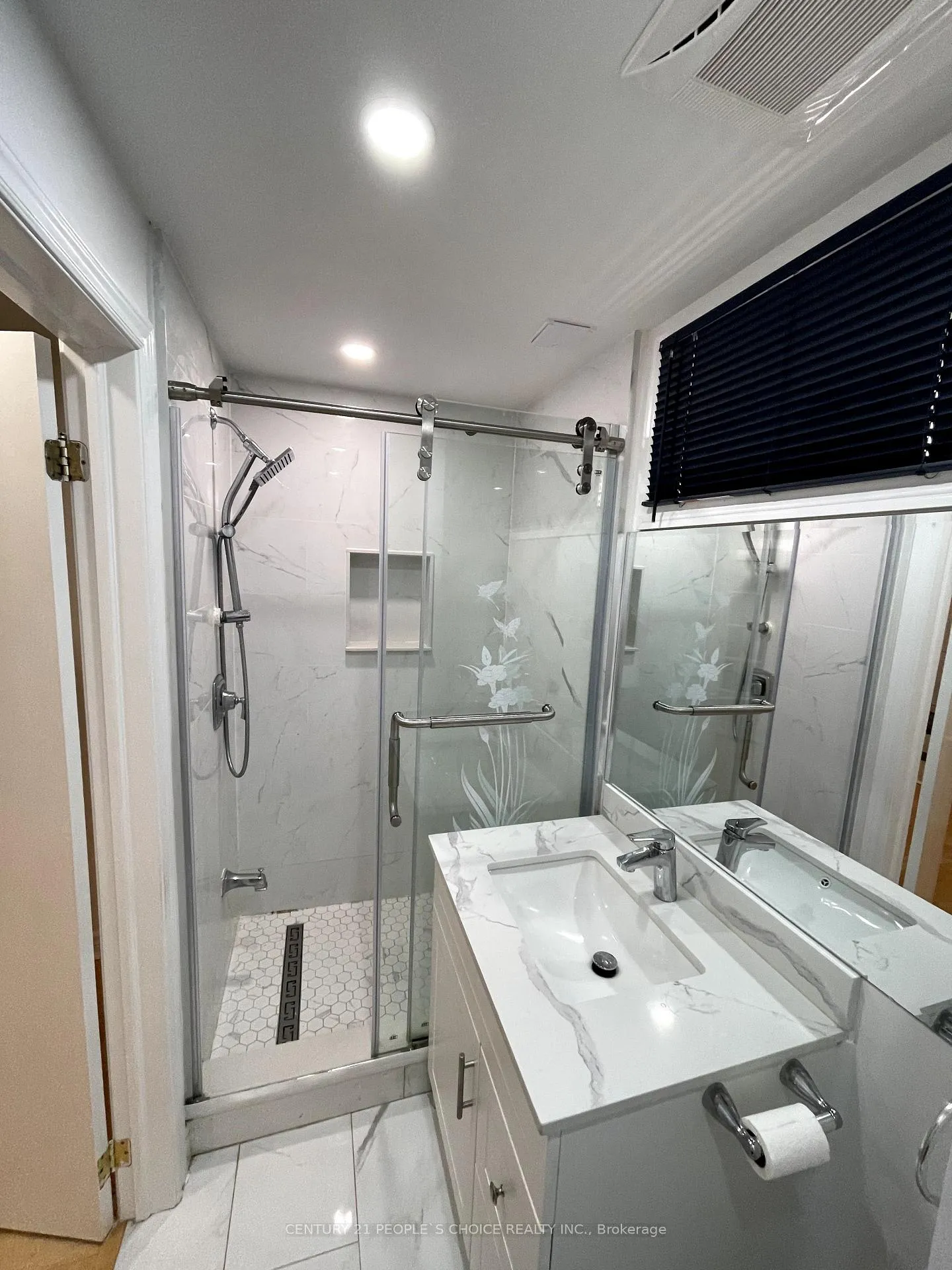 Photo 14 of 146 Delaney Drive, Ajax, Central West — HOMEH