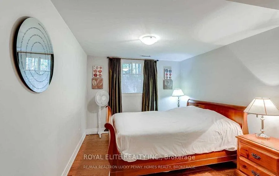 Photo 10 of 21 Ovida Boulevard, Markham, Bullock — HOMEH