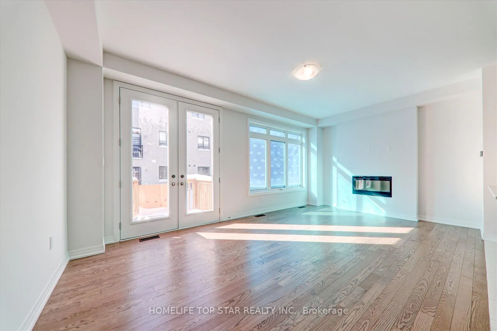 Photo 5 of 2972 Seagrass Street, Pickering, Rural Pickering — HOMEH