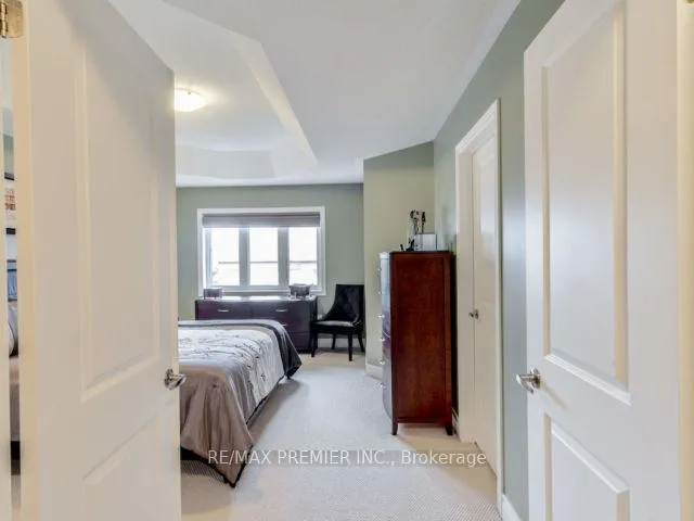 Photo 12 of 131 Hansard Drive, Vaughan, Vellore Village — HOMEH