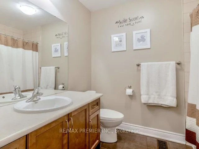 Photo 19 of 131 Hansard Drive, Vaughan, Vellore Village — HOMEH