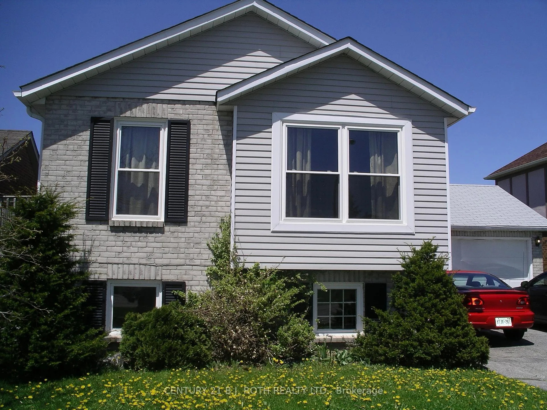 Photo 1 of 11 Herrell Avenue, Barrie, Painswick North — HOMEH