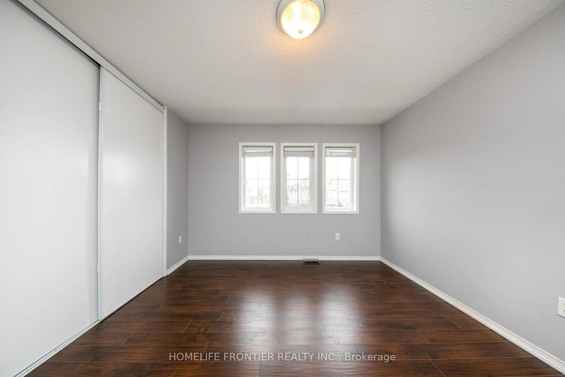 Photo 20 of 119 Norland Circle, Oshawa, Windfields — HOMEH