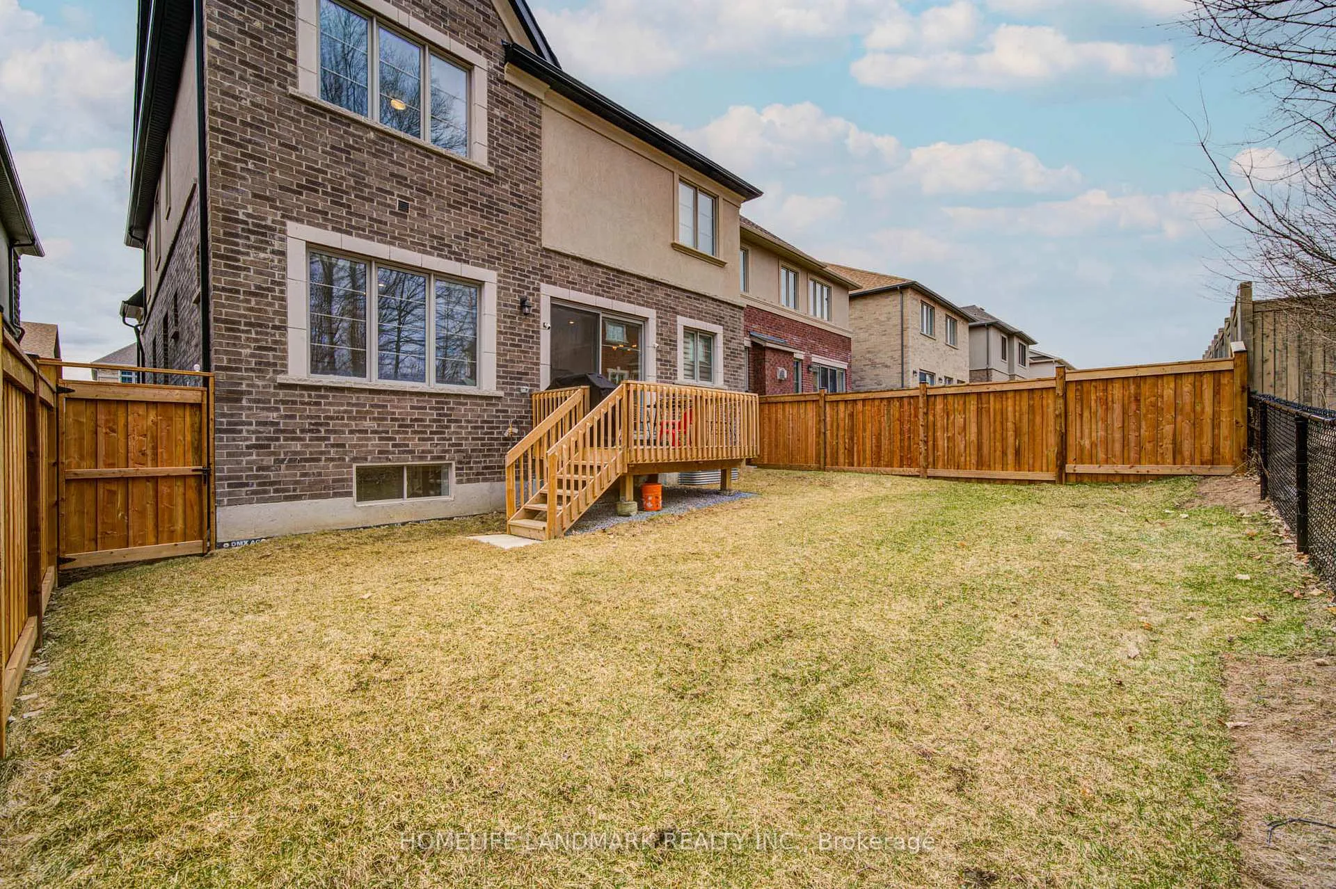 Photo 46 of 52 Sikura Circle, Aurora, Rural Aurora — HOMEH