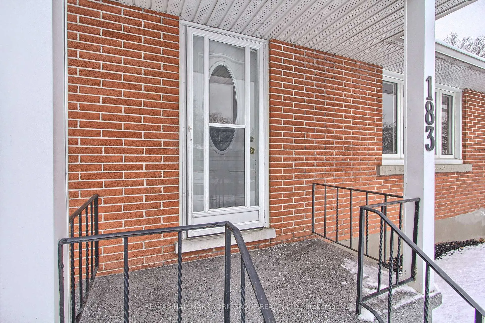 Photo 6 of 183 Wellington Street E, Barrie, Wellington — HOMEH