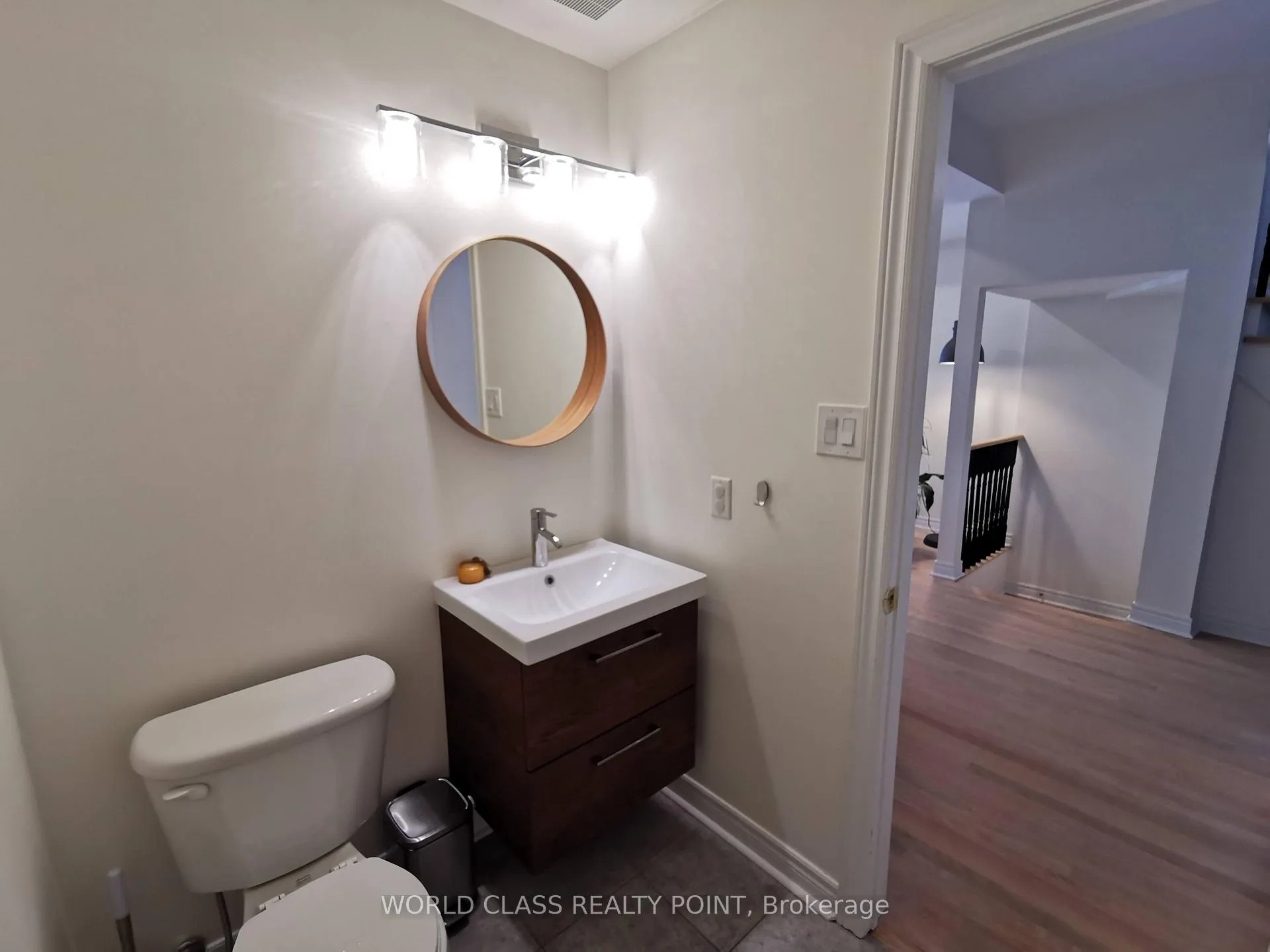 Photo 14 of 122 Gamble Glen Crescent, Richmond Hill, Westbrook — HOMEH