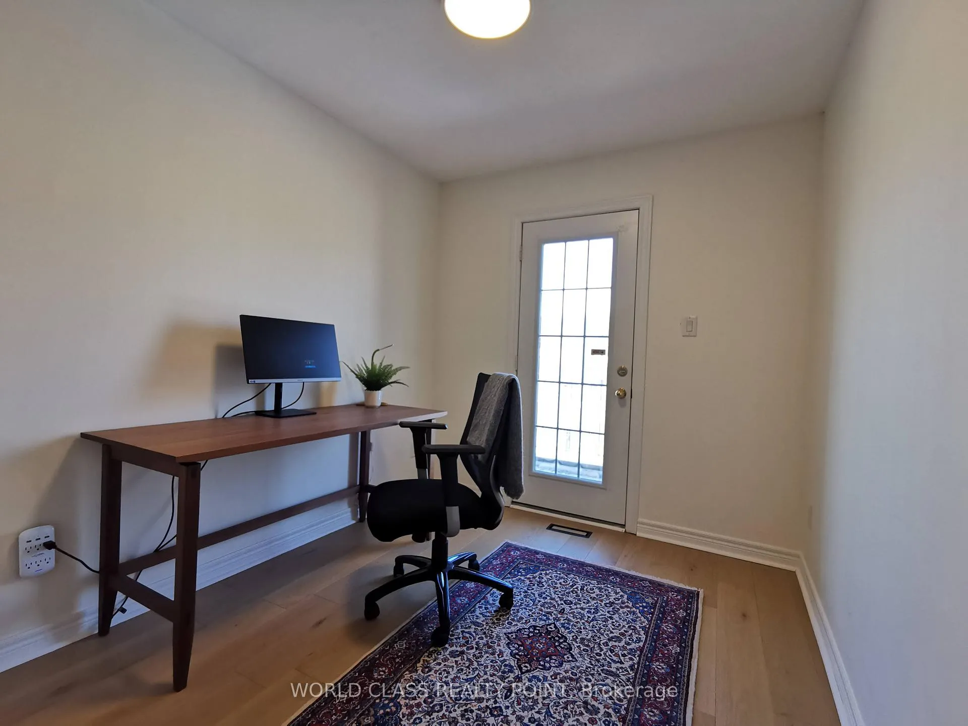 Photo 17 of 122 Gamble Glen Crescent, Richmond Hill, Westbrook — HOMEH