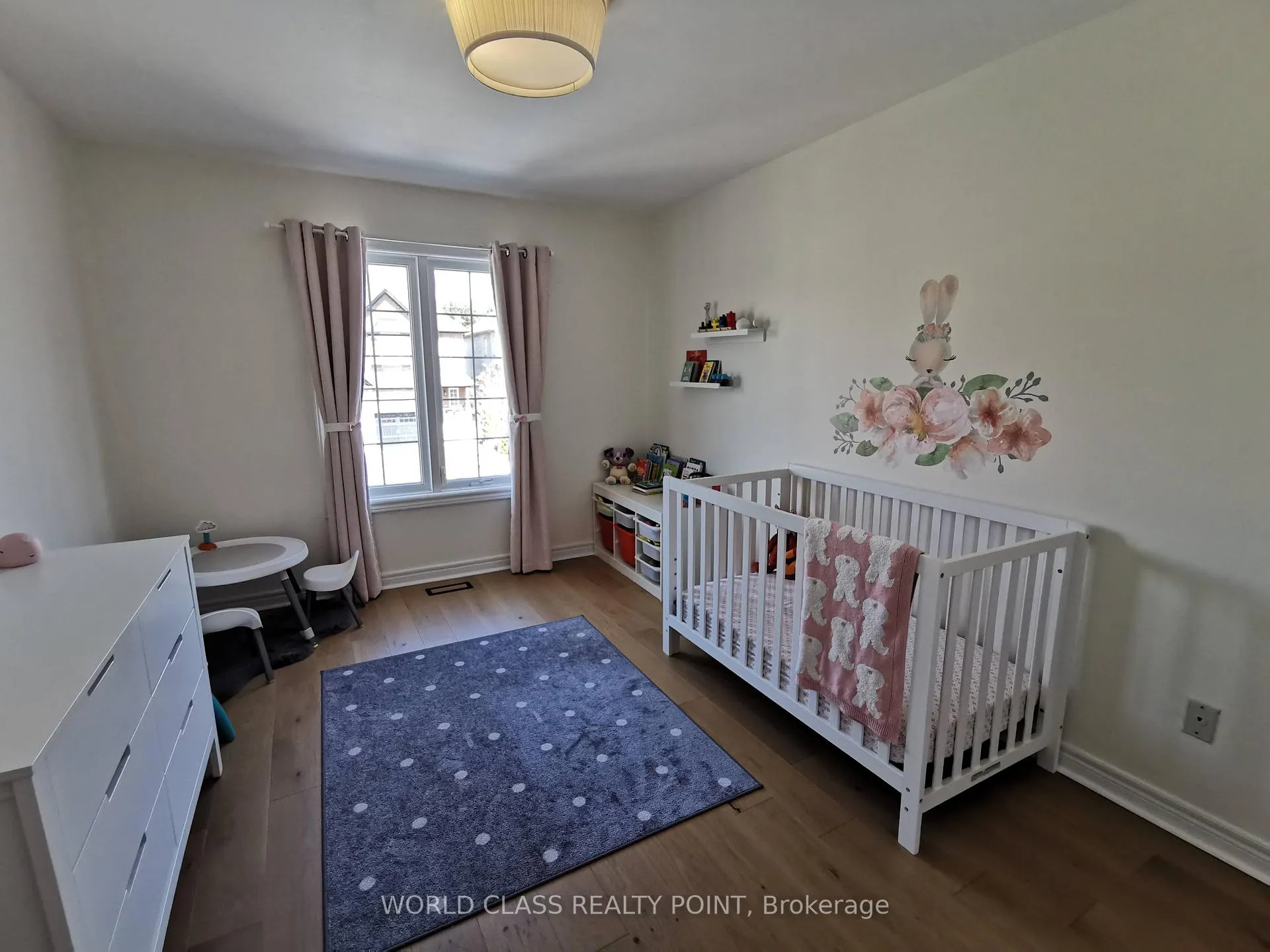Photo 18 of 122 Gamble Glen Crescent, Richmond Hill, Westbrook — HOMEH