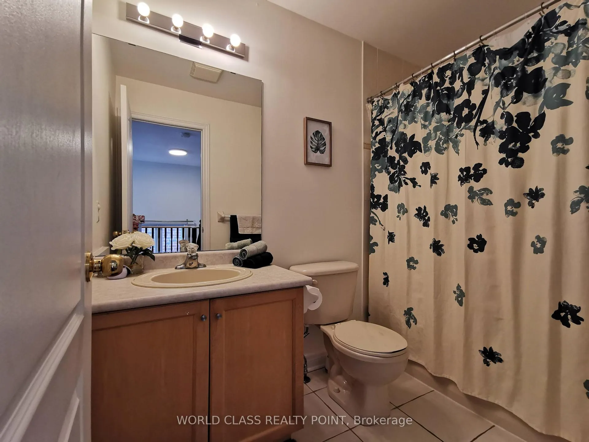 Photo 22 of 122 Gamble Glen Crescent, Richmond Hill, Westbrook — HOMEH