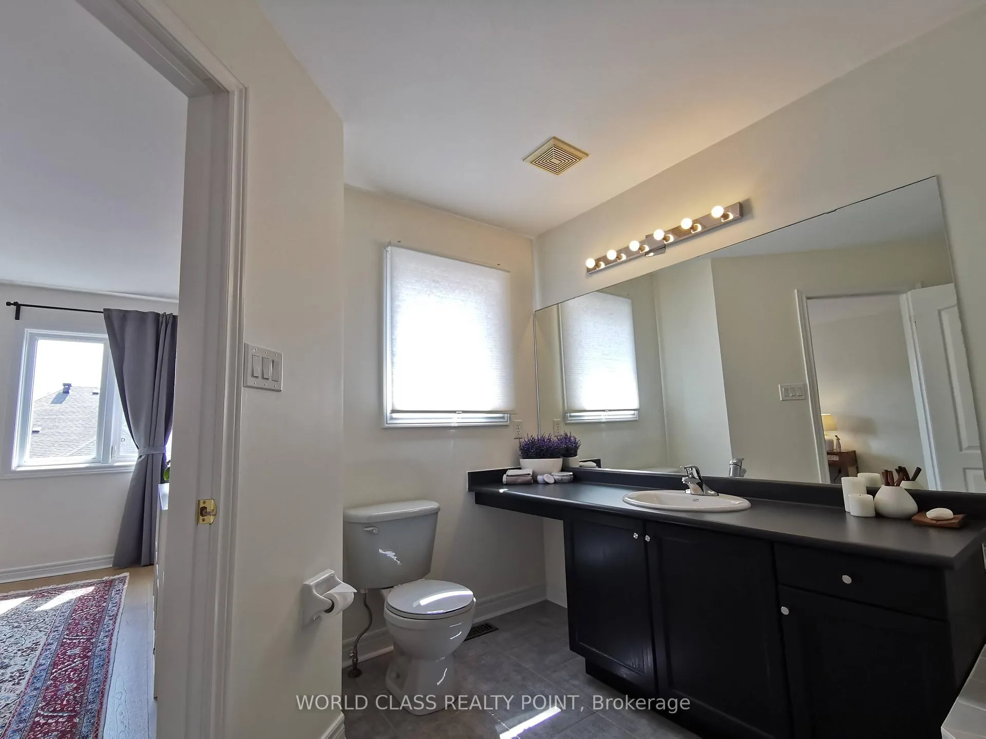 Photo 25 of 122 Gamble Glen Crescent, Richmond Hill, Westbrook — HOMEH