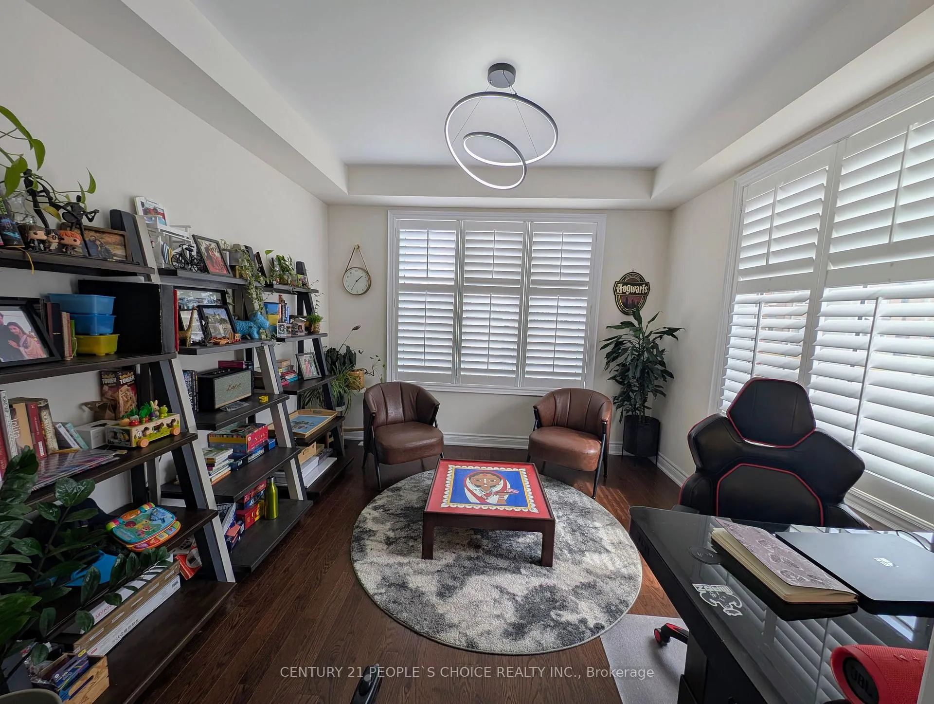 Photo 4 of 616 Barons Street, Vaughan, Kleinburg — HOMEH