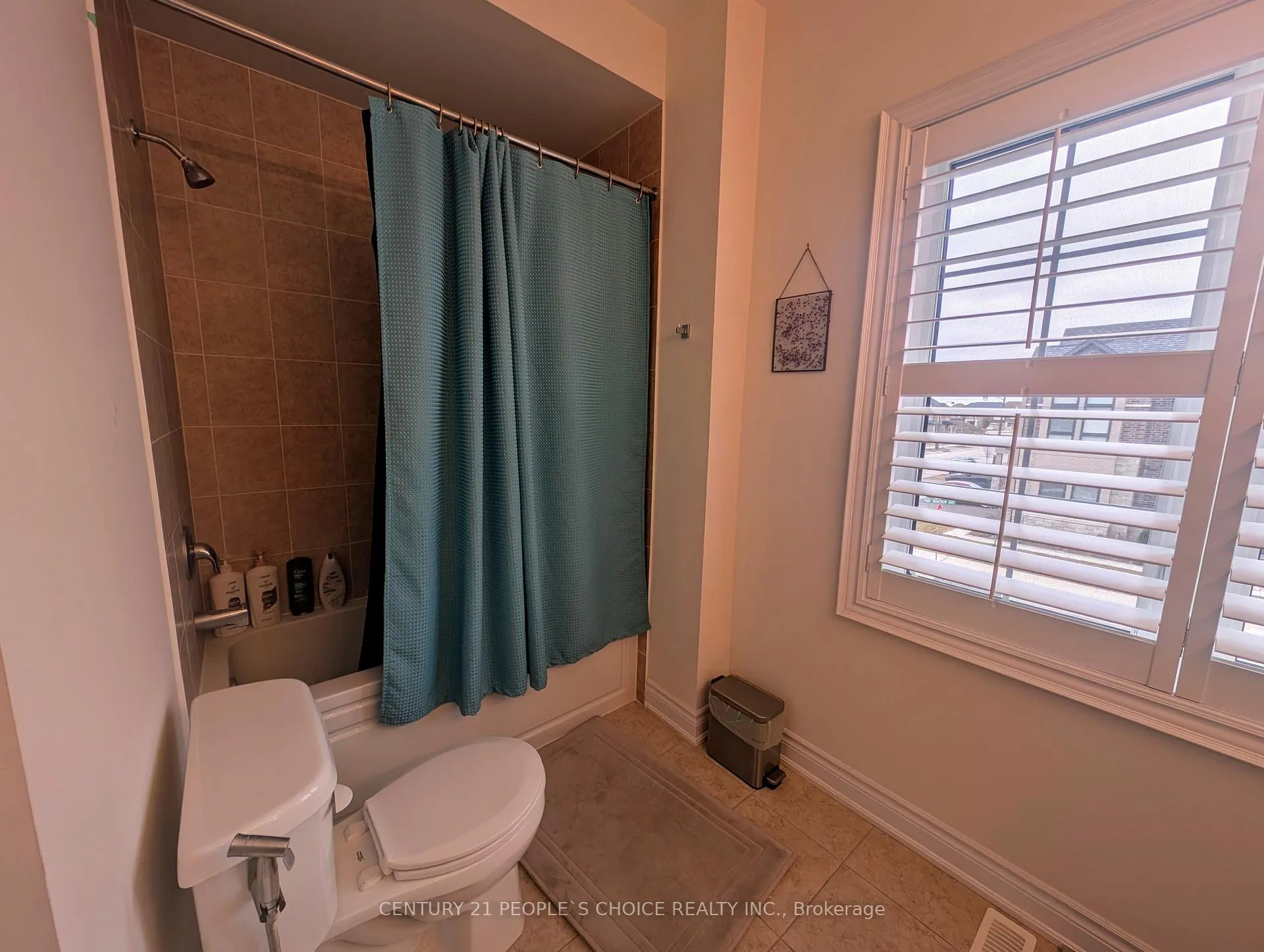 Photo 19 of 616 Barons Street, Vaughan, Kleinburg — HOMEH