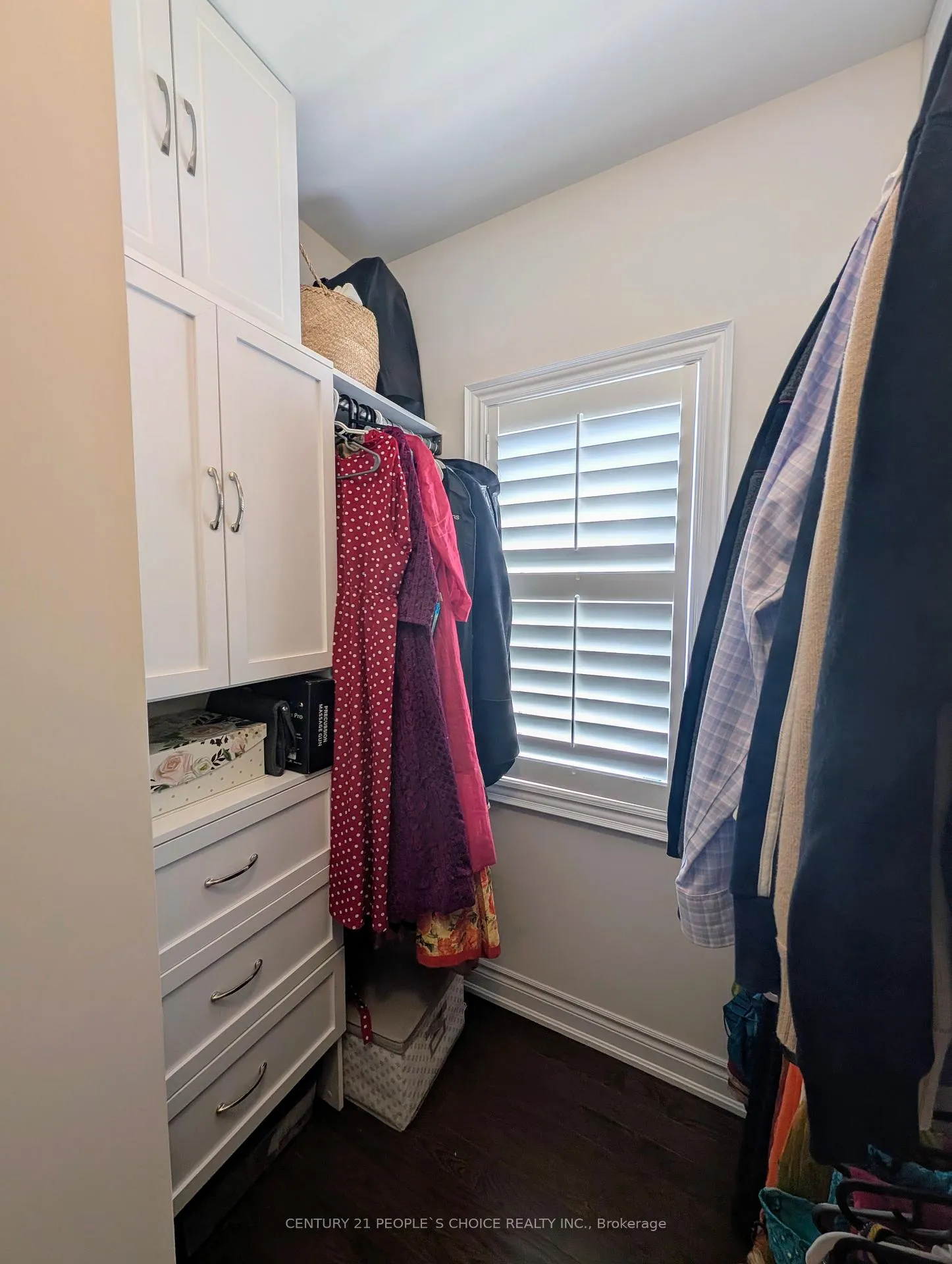 Photo 20 of 616 Barons Street, Vaughan, Kleinburg — HOMEH