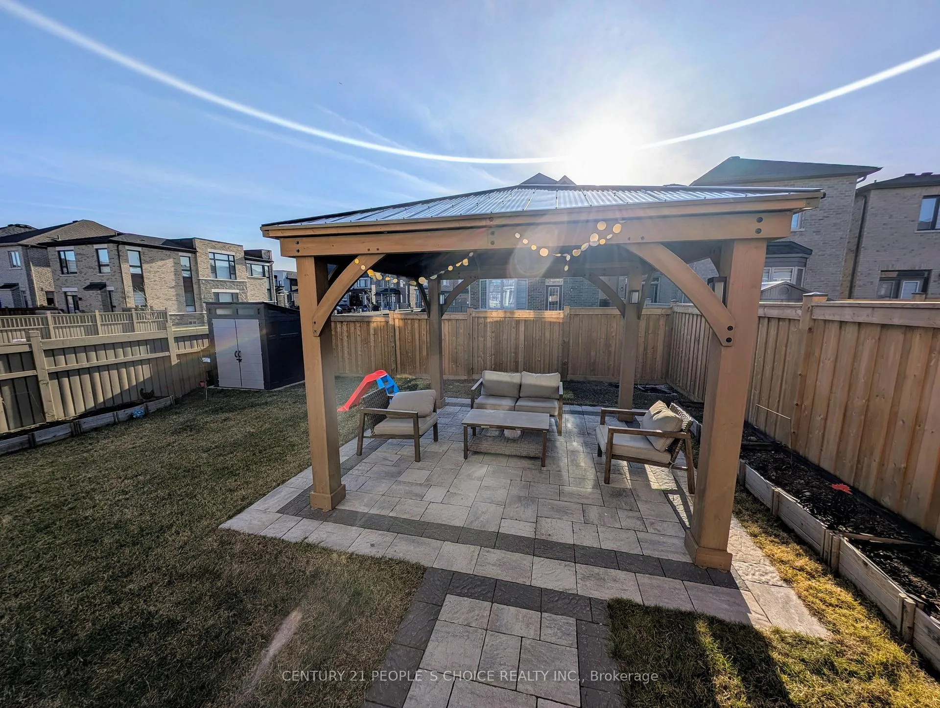 Photo 21 of 616 Barons Street, Vaughan, Kleinburg — HOMEH