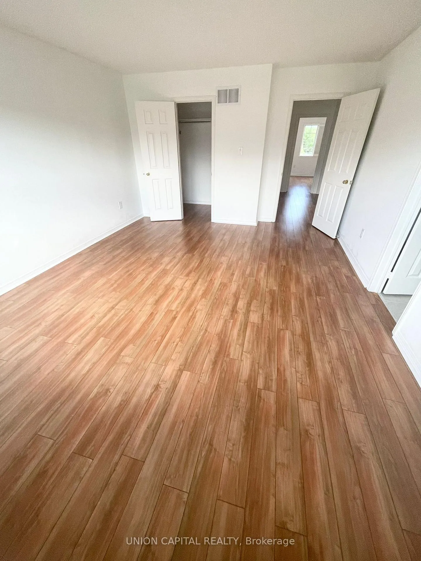 Photo 11 of 91 Starr Crescent, Aurora, Bayview Wellington — HOMEH