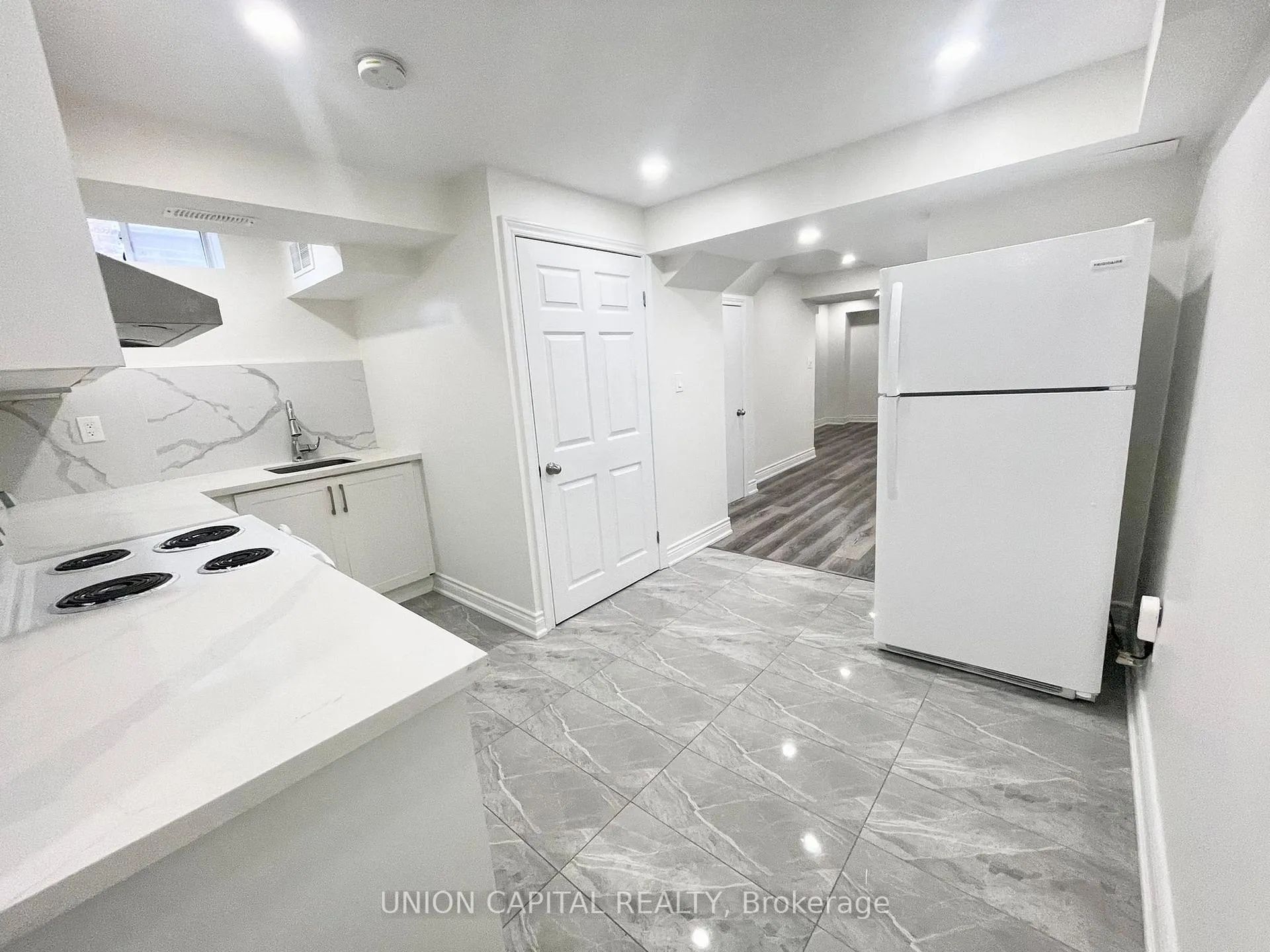 Photo 25 of 91 Starr Crescent, Aurora, Bayview Wellington — HOMEH