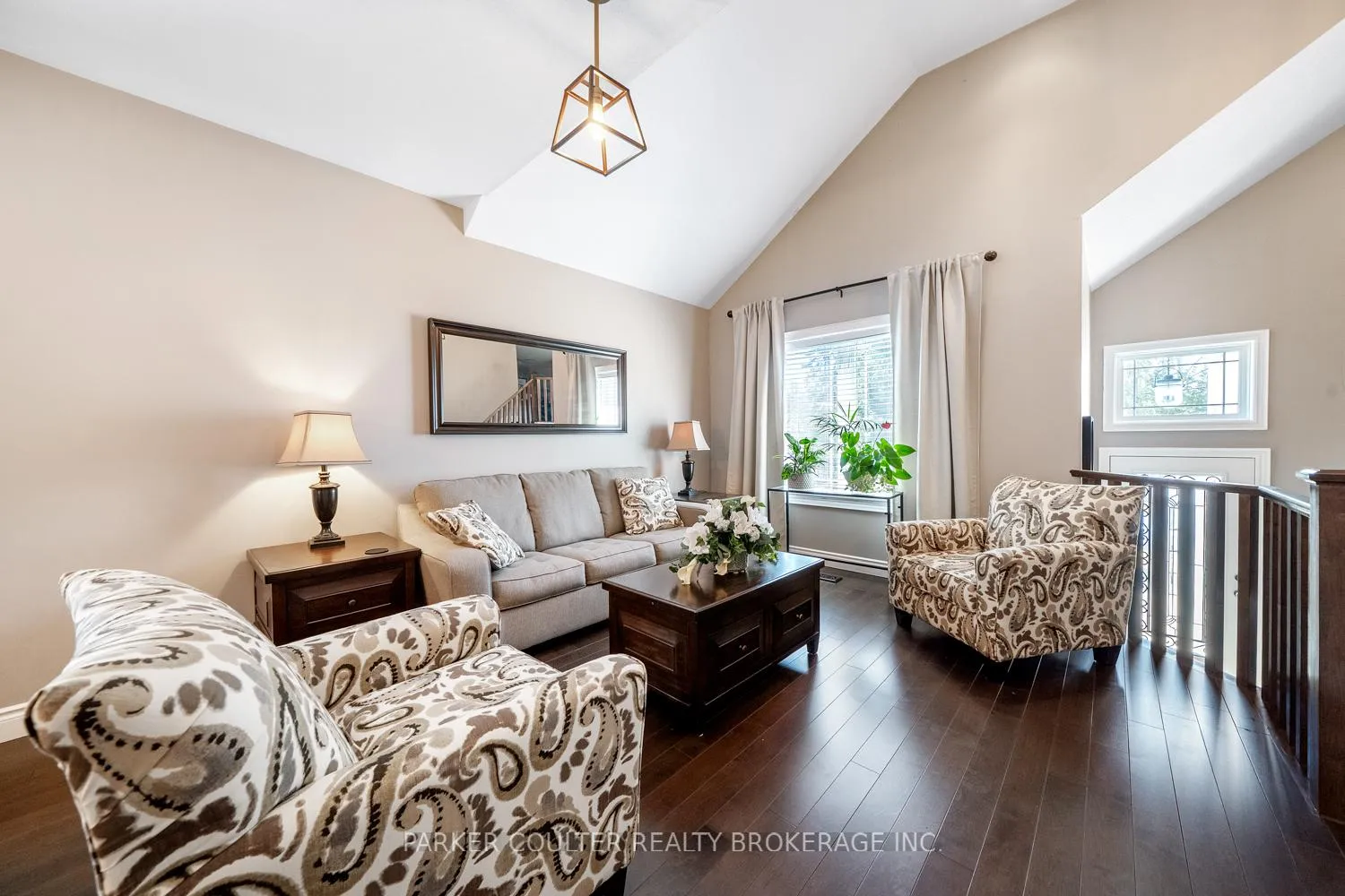 Photo 8 of 3213 Beach Avenue, Innisfil, Rural Innisfil — HOMEH