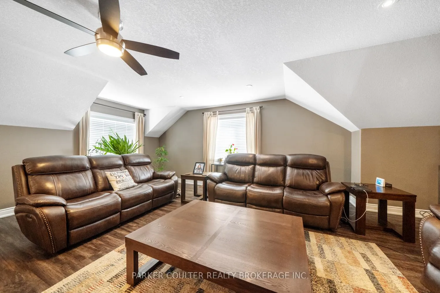 Photo 36 of 3213 Beach Avenue, Innisfil, Rural Innisfil — HOMEH