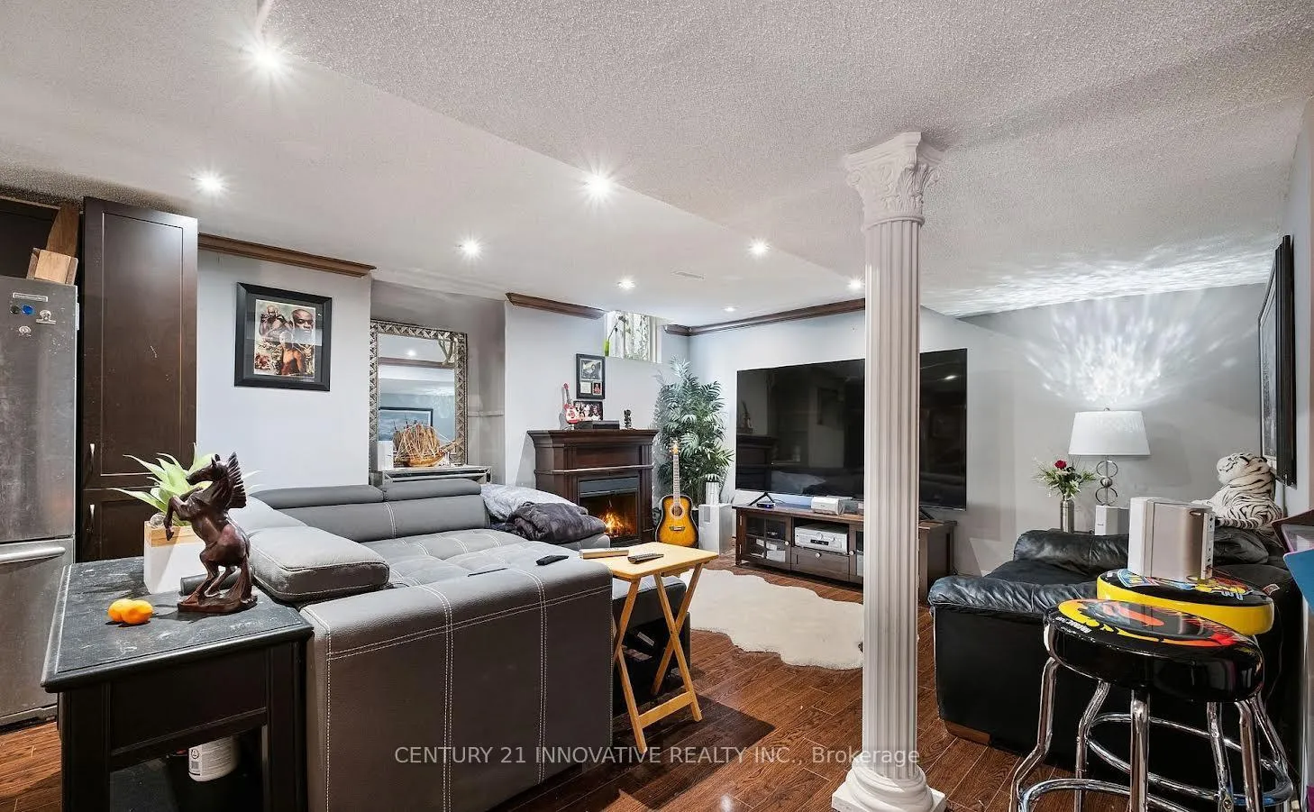 Photo 4 of 757 Aspen Road, Pickering, Amberlea — HOMEH
