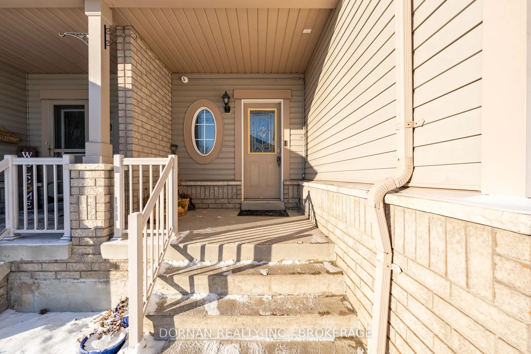 Photo 3 of 26 Candlebrook Drive, Whitby, Pringle Creek — HOMEH