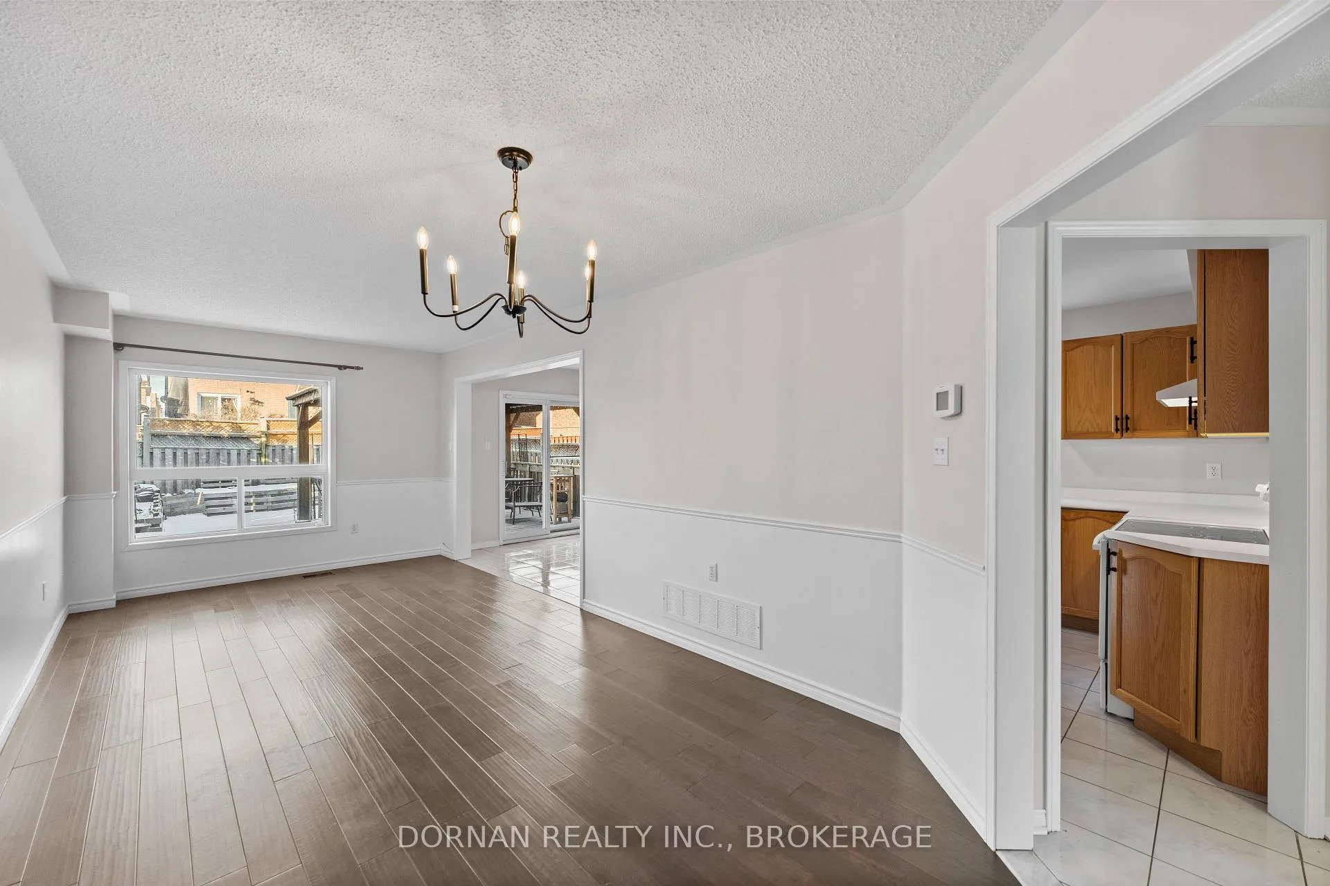 Photo 6 of 26 Candlebrook Drive, Whitby, Pringle Creek — HOMEH