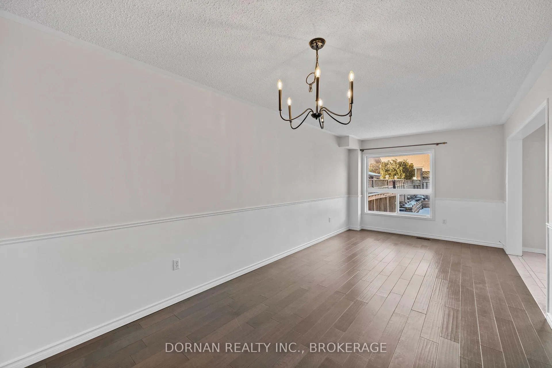 Photo 7 of 26 Candlebrook Drive, Whitby, Pringle Creek — HOMEH