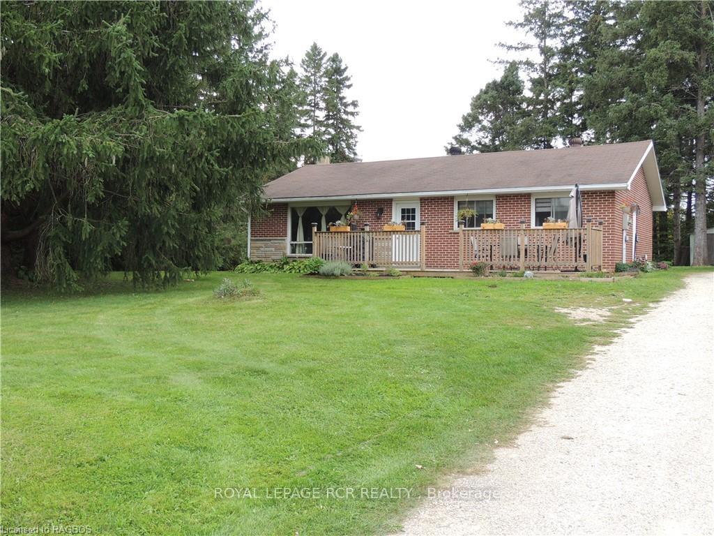 Photo 2 of 316012 Highway 6, Chatsworth — HOMEH