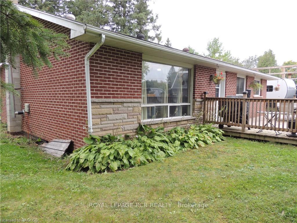 Photo 3 of 316012 Highway 6, Chatsworth — HOMEH