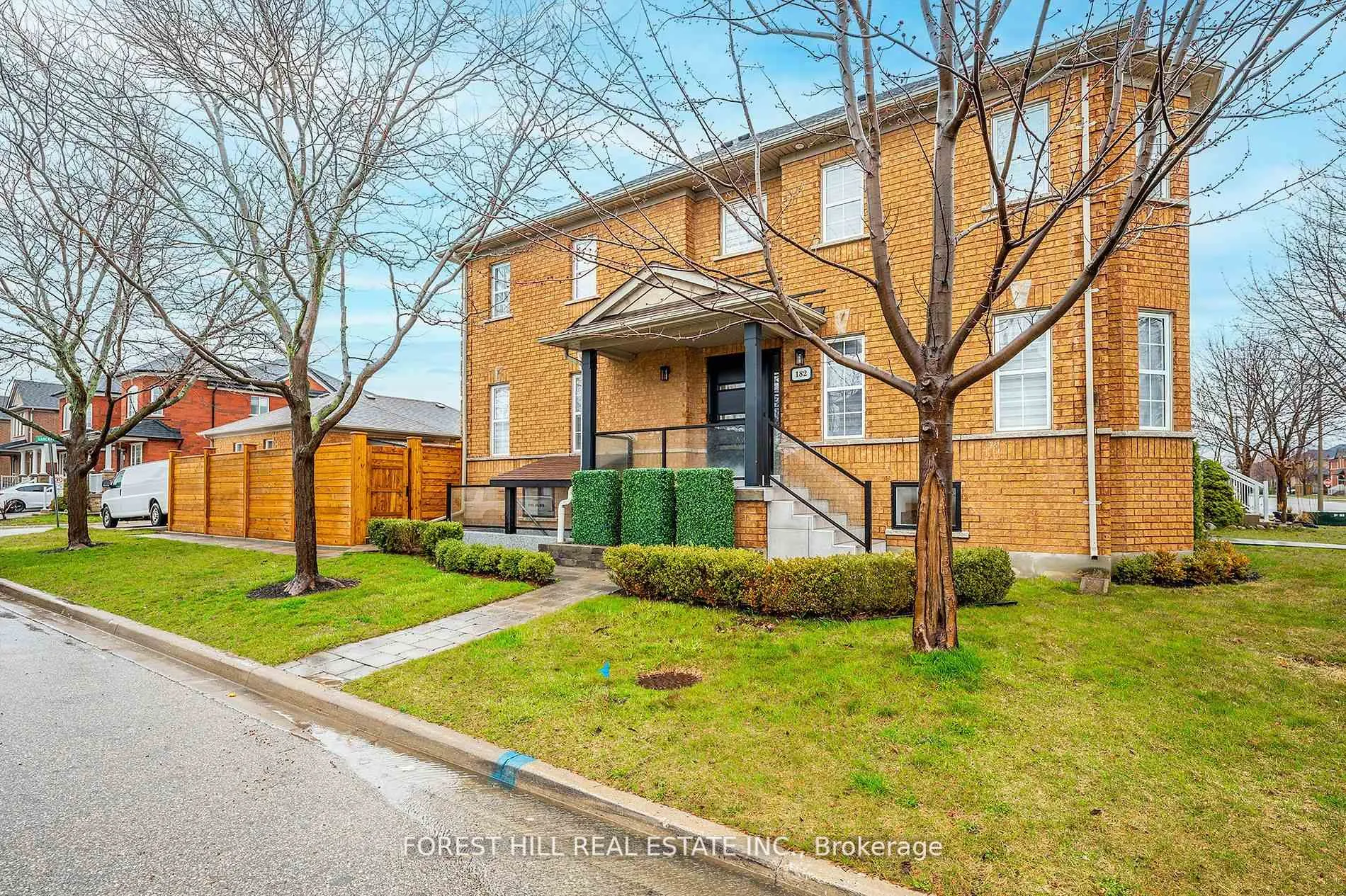 Photo 1 of Unit Lower, 182 Fossil Hill Road, Vaughan, Vellore Village — HOMEH