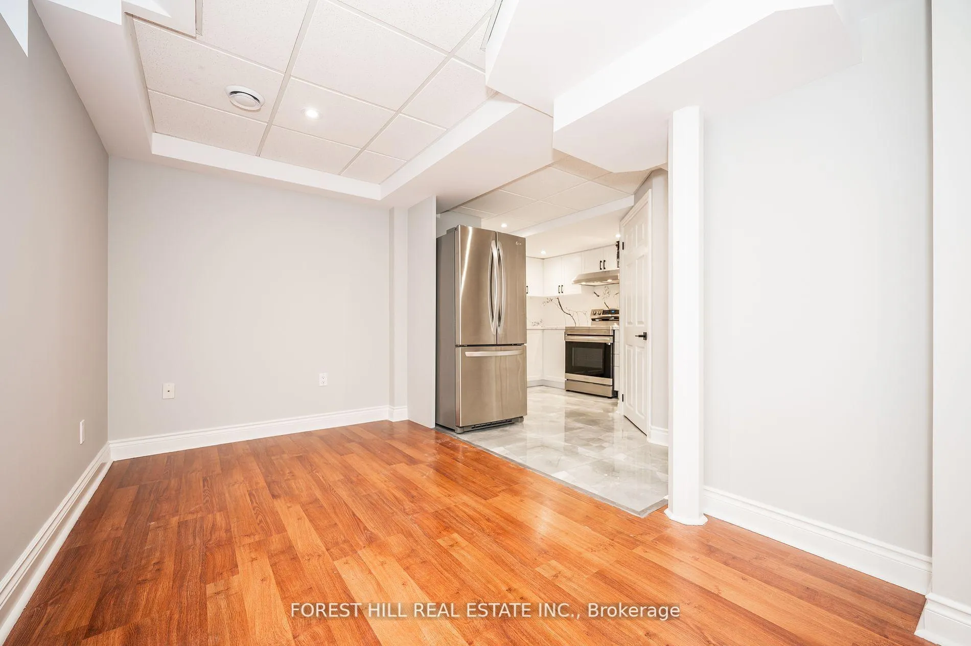 Photo 7 of Unit Lower, 182 Fossil Hill Road, Vaughan, Vellore Village — HOMEH