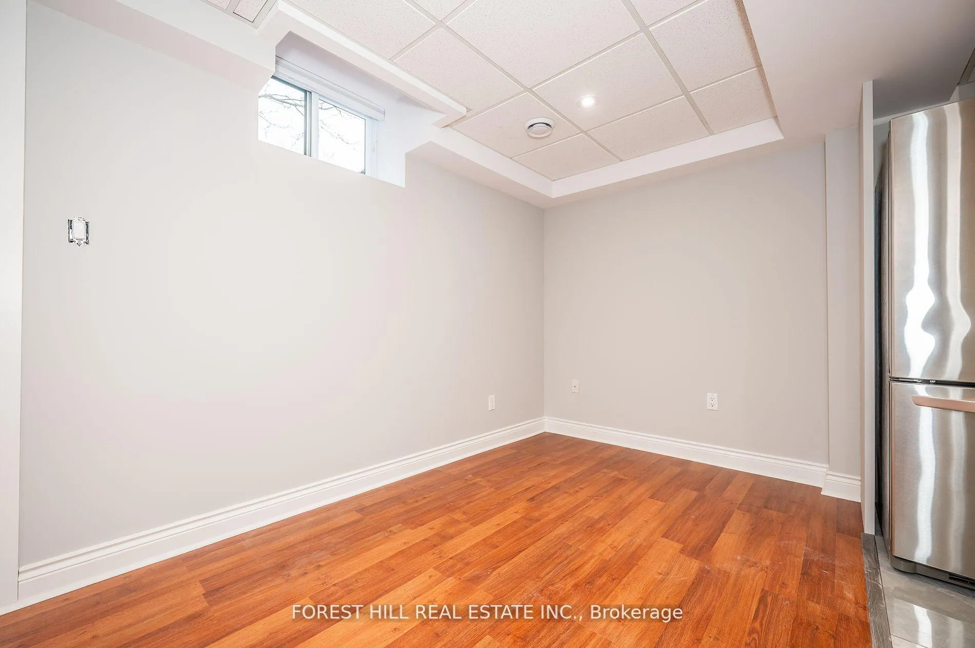 Photo 17 of Unit Lower, 182 Fossil Hill Road, Vaughan, Vellore Village — HOMEH