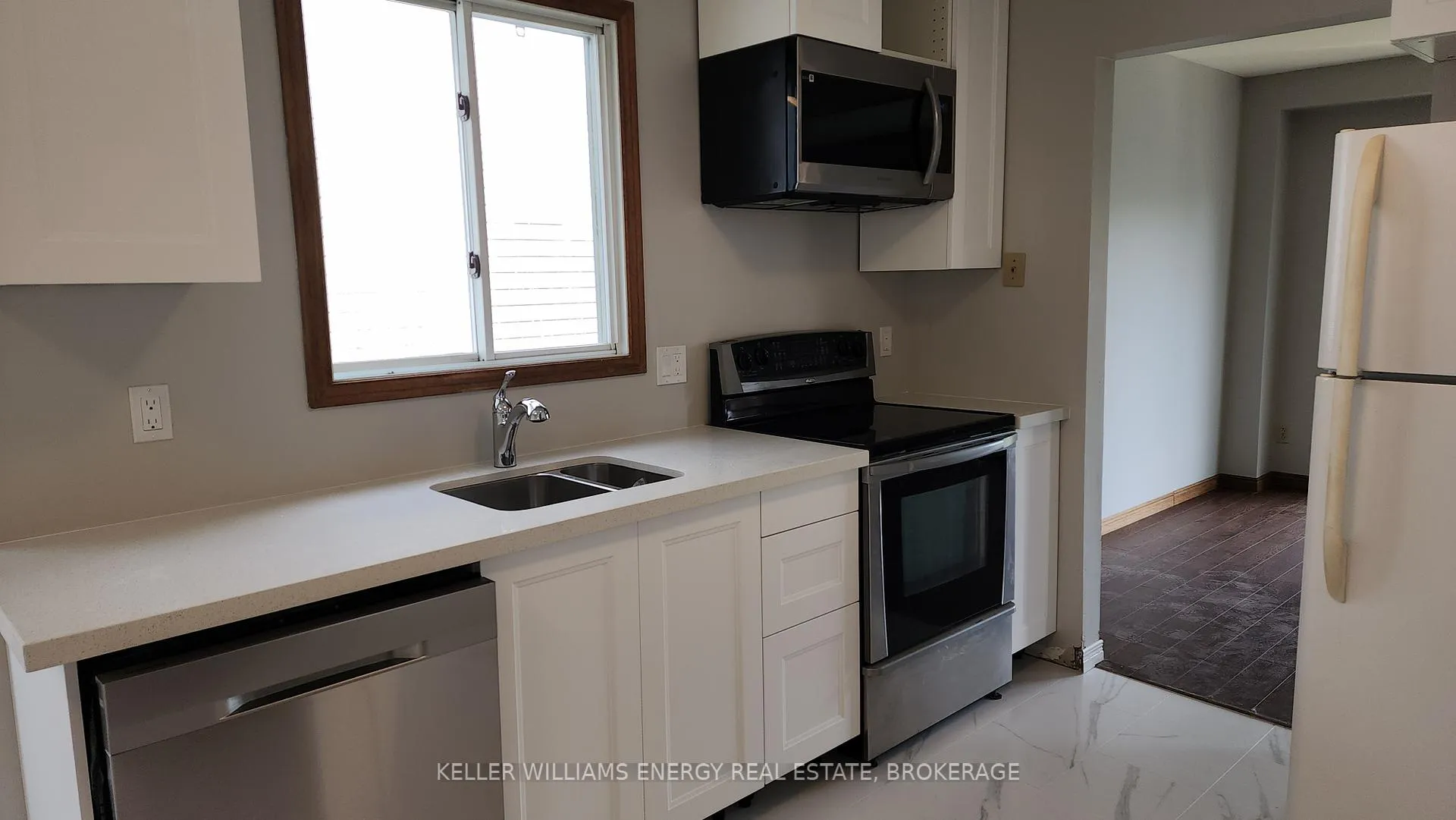 Photo 7 of 53 Wilmot Street, Clarington, Newcastle — HOMEH