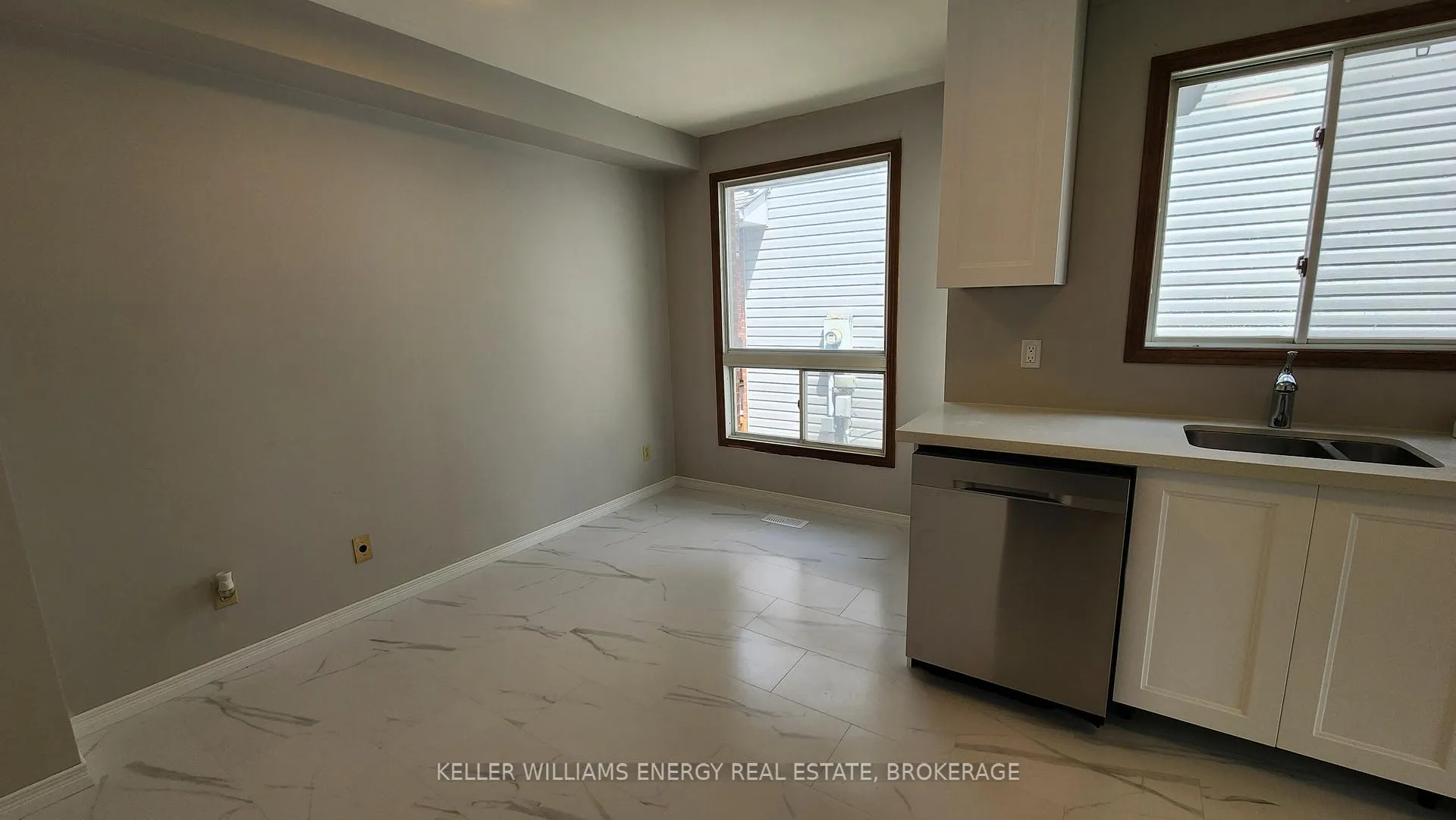 Photo 9 of 53 Wilmot Street, Clarington, Newcastle — HOMEH