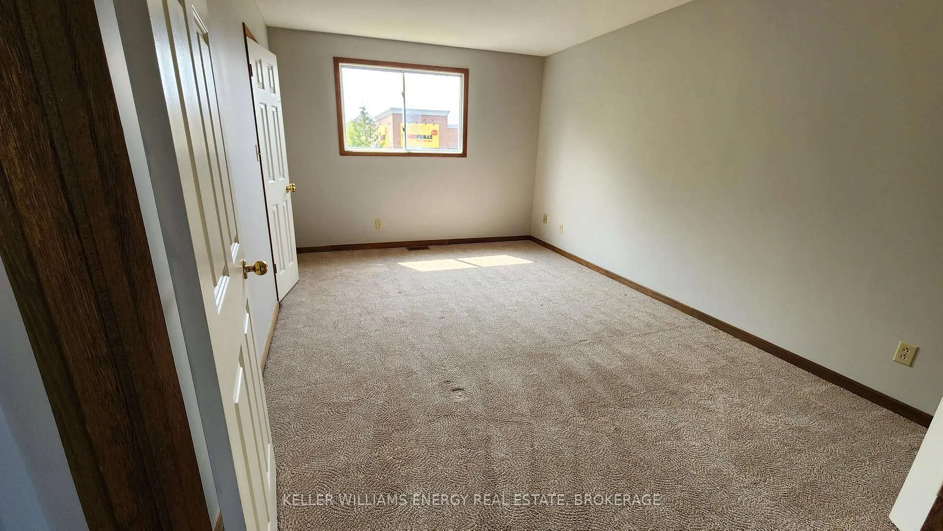 Photo 11 of 53 Wilmot Street, Clarington, Newcastle — HOMEH