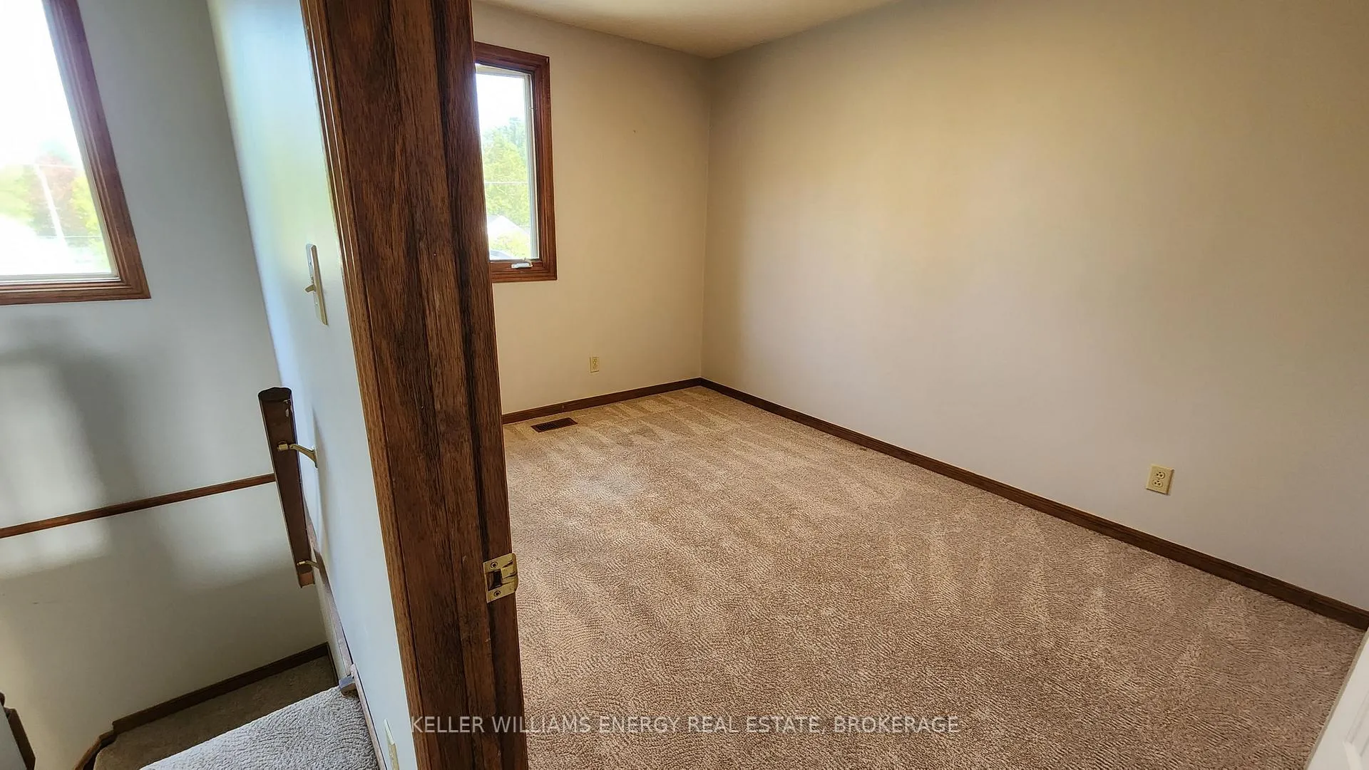 Photo 13 of 53 Wilmot Street, Clarington, Newcastle — HOMEH