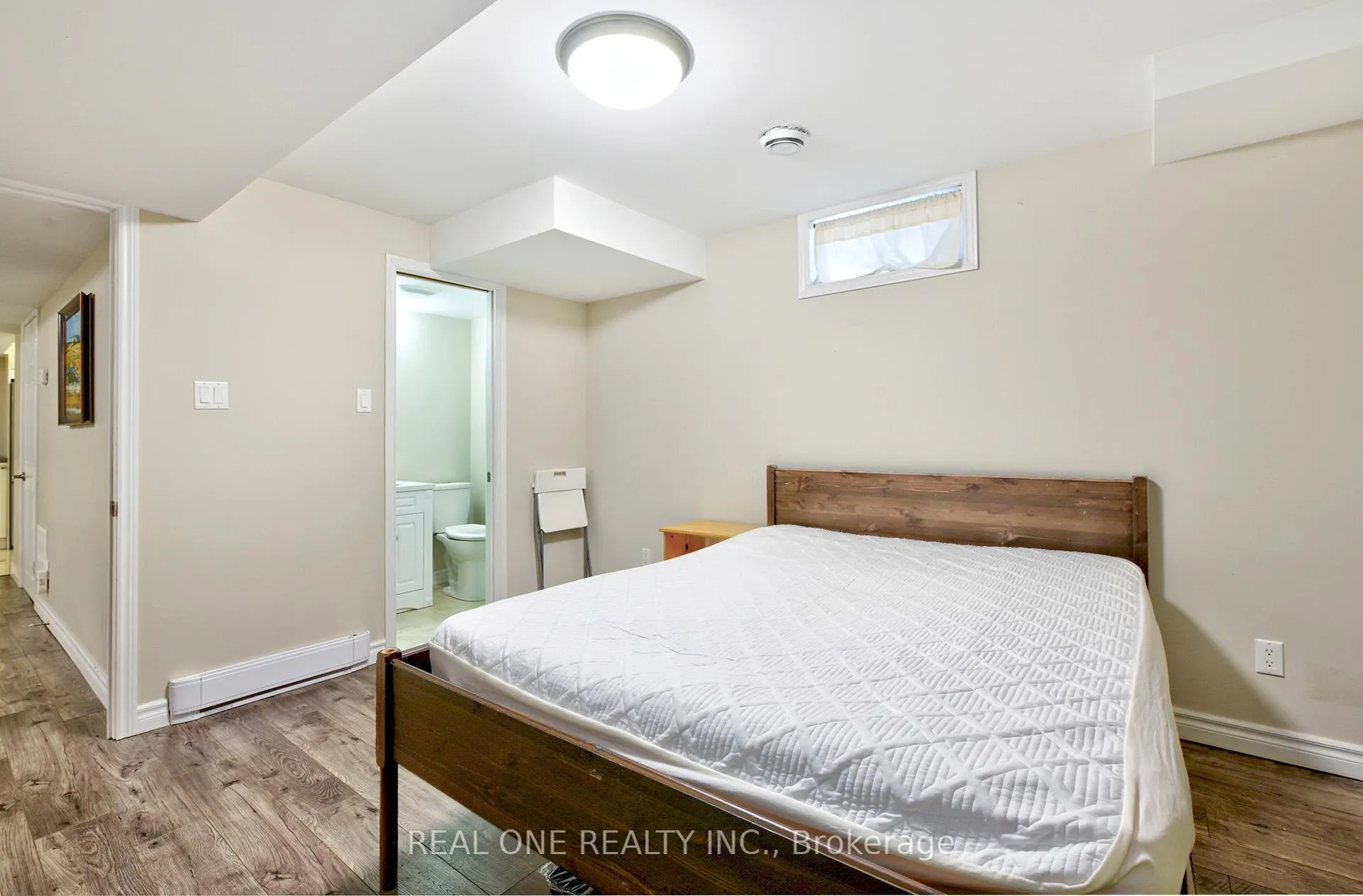 Photo 7 of 90 Morrison Crescent, Markham, Buttonville — HOMEH