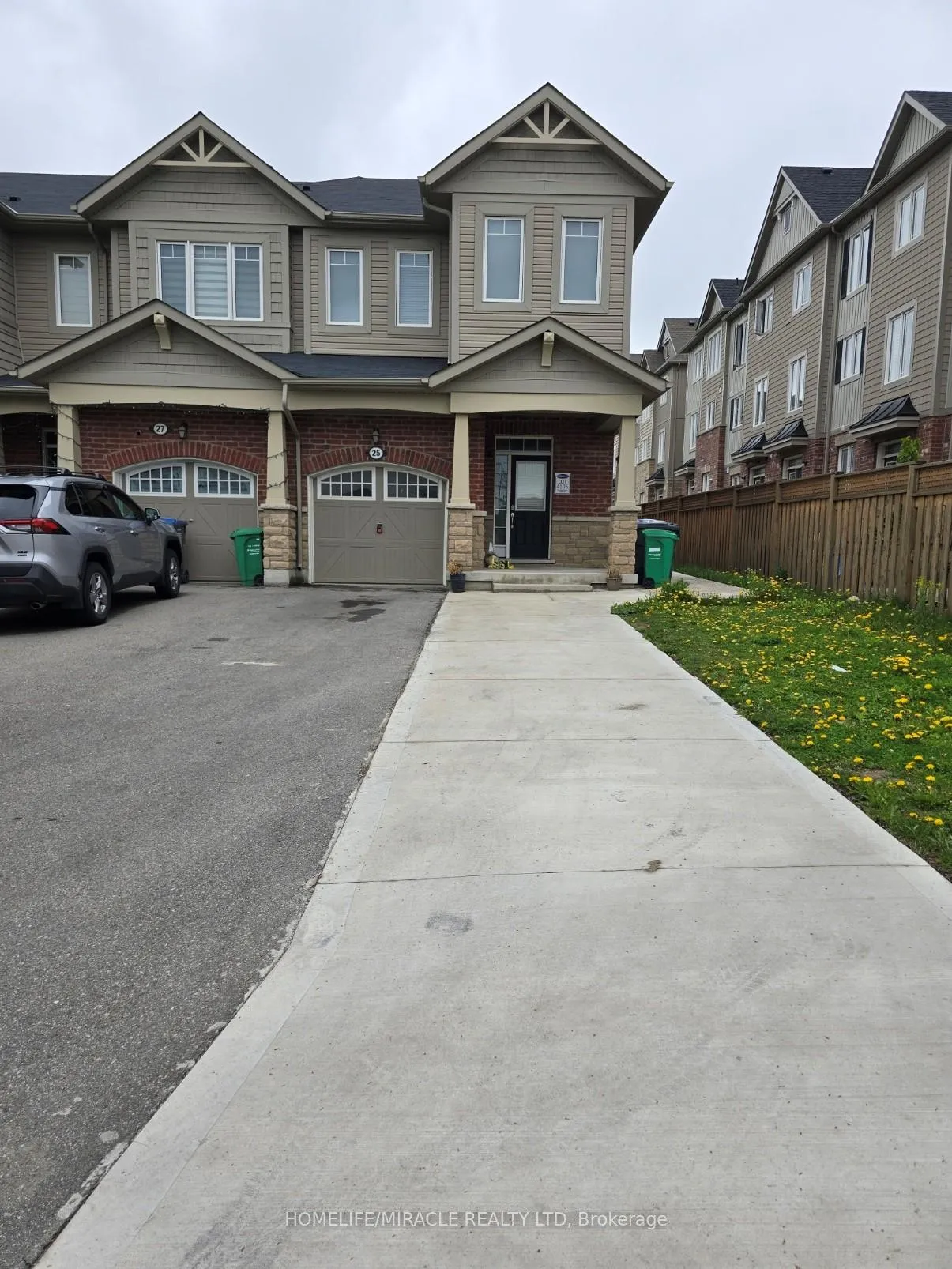 Front of 25 Phyllis Drive