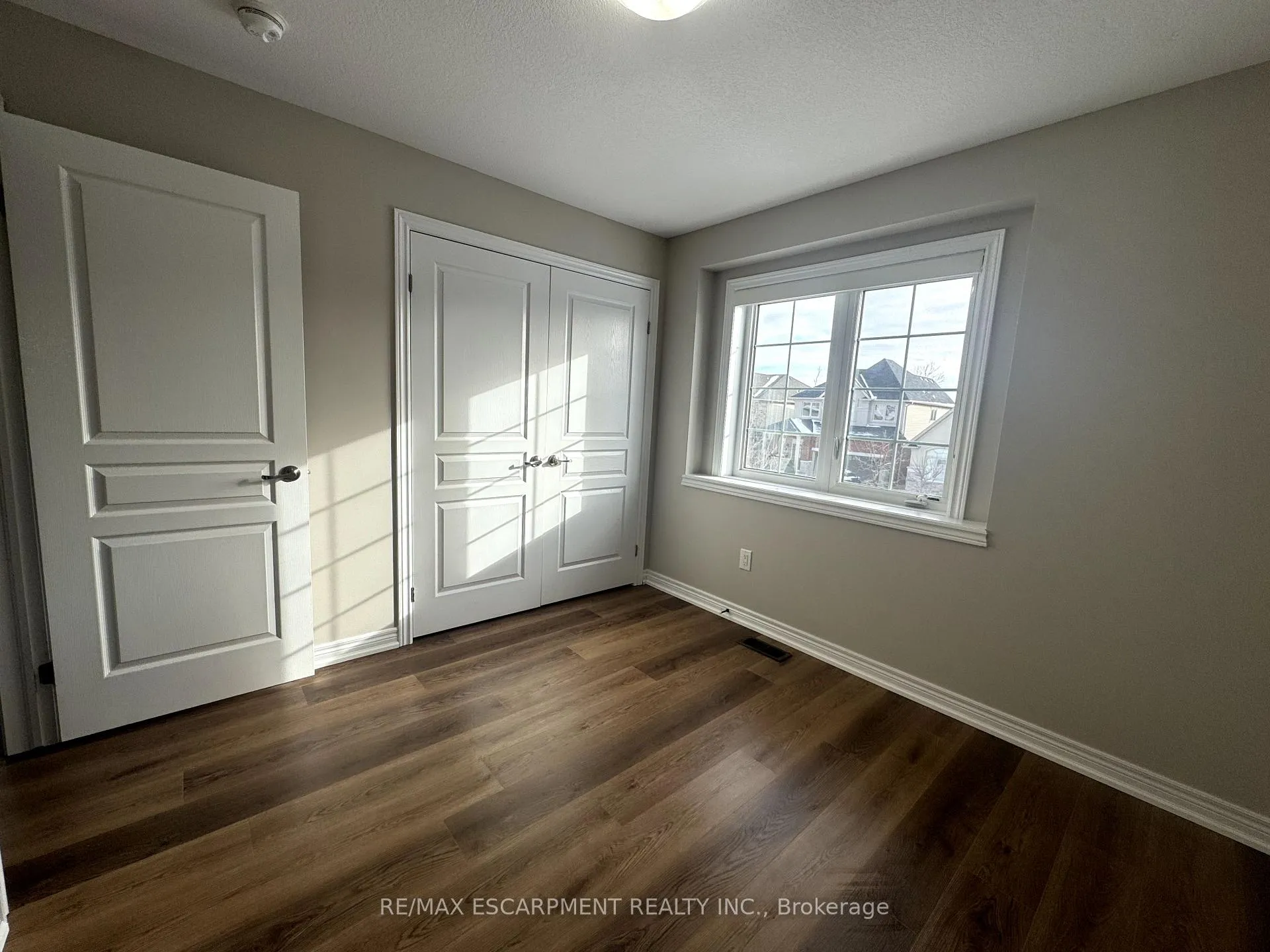 Photo 22 of 145 Echovalley Drive, Hamilton, Stoney Creek — HOMEH