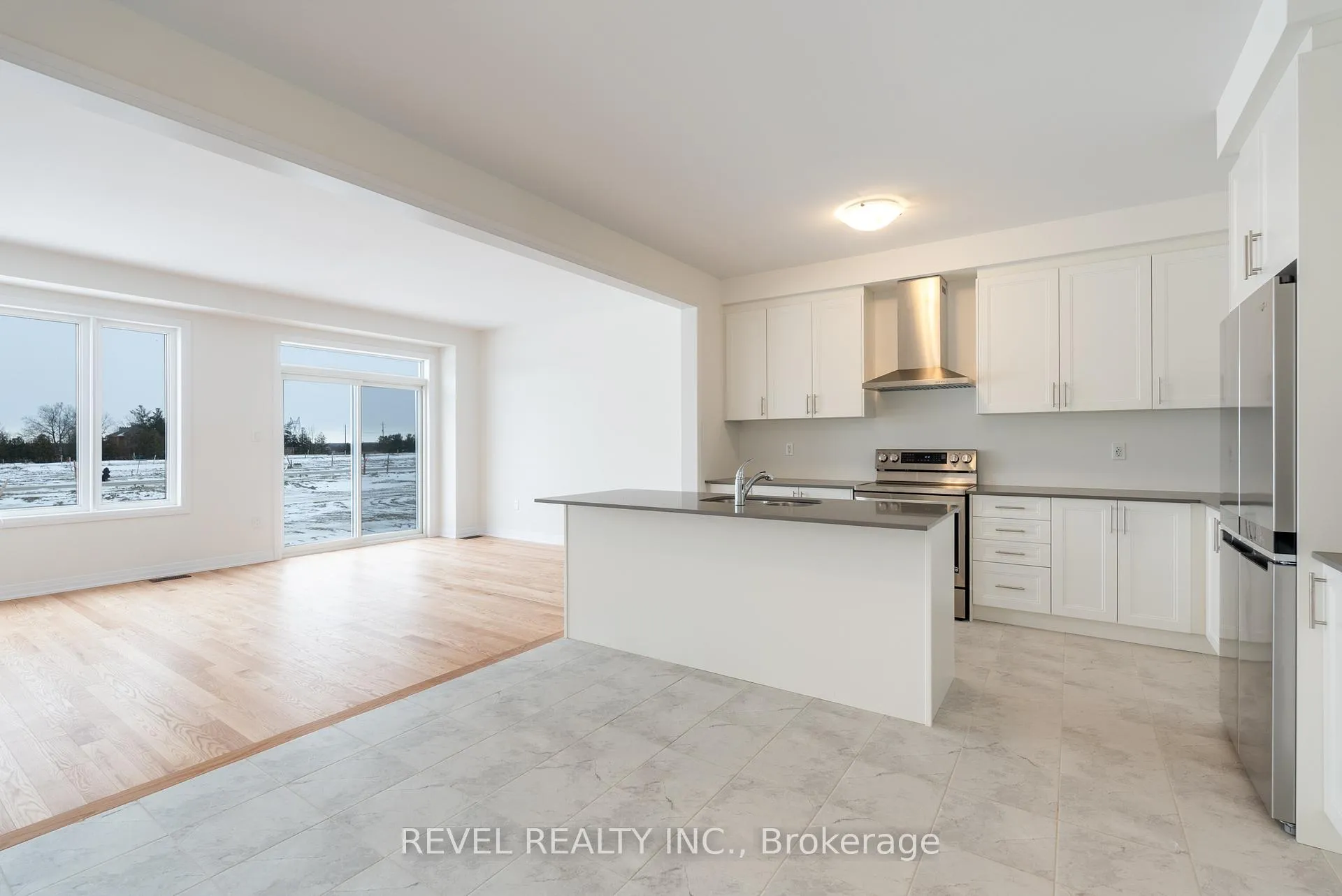 Photo 8 of 46 Blain Drive, Hamilton, Binbrook — HOMEH