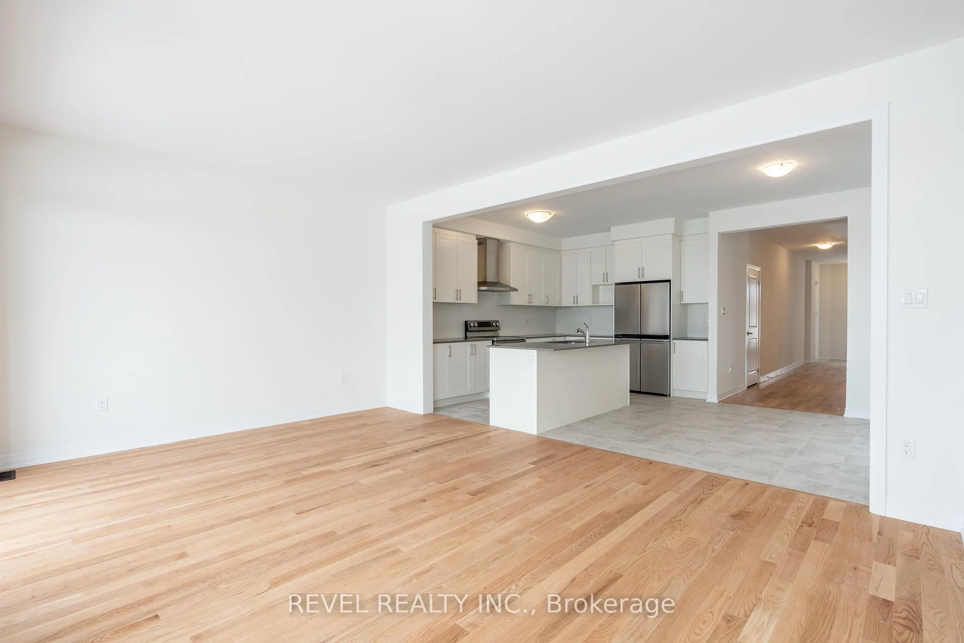 Photo 18 of 46 Blain Drive, Hamilton, Binbrook — HOMEH