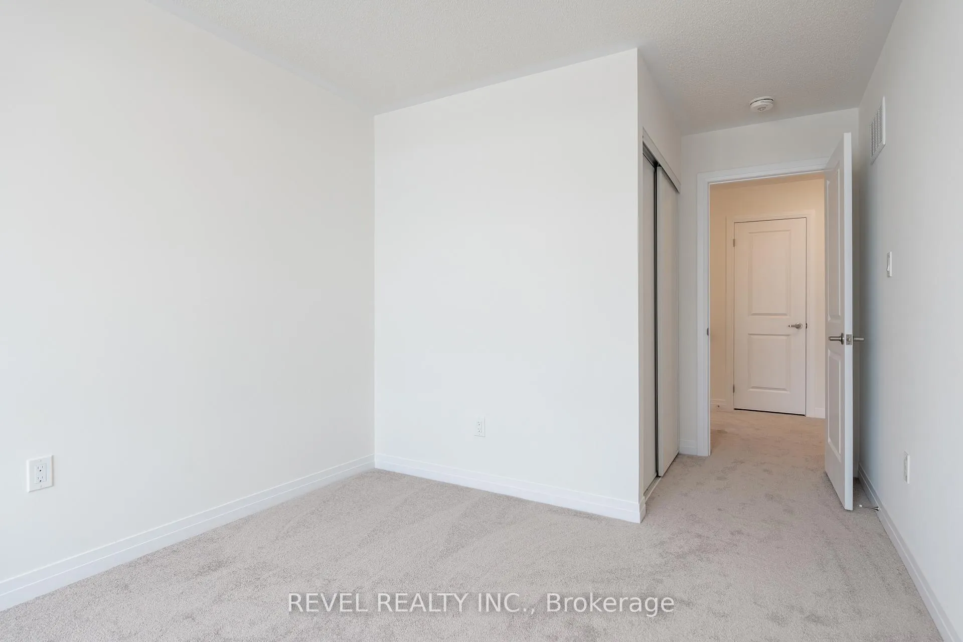Photo 31 of 46 Blain Drive, Hamilton, Binbrook — HOMEH