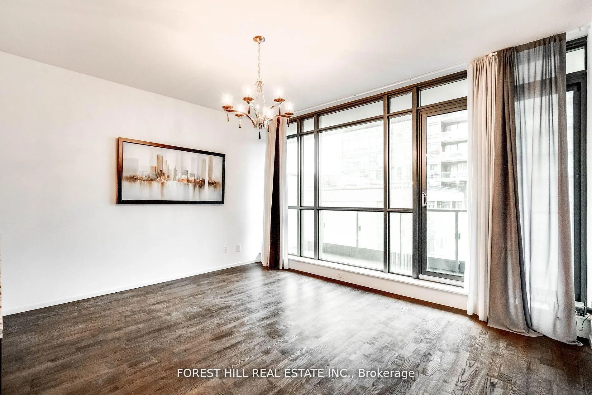 Photo 5 of Unit 1301, 8 Charlotte Street, Toronto, Waterfront Communities — HOMEH