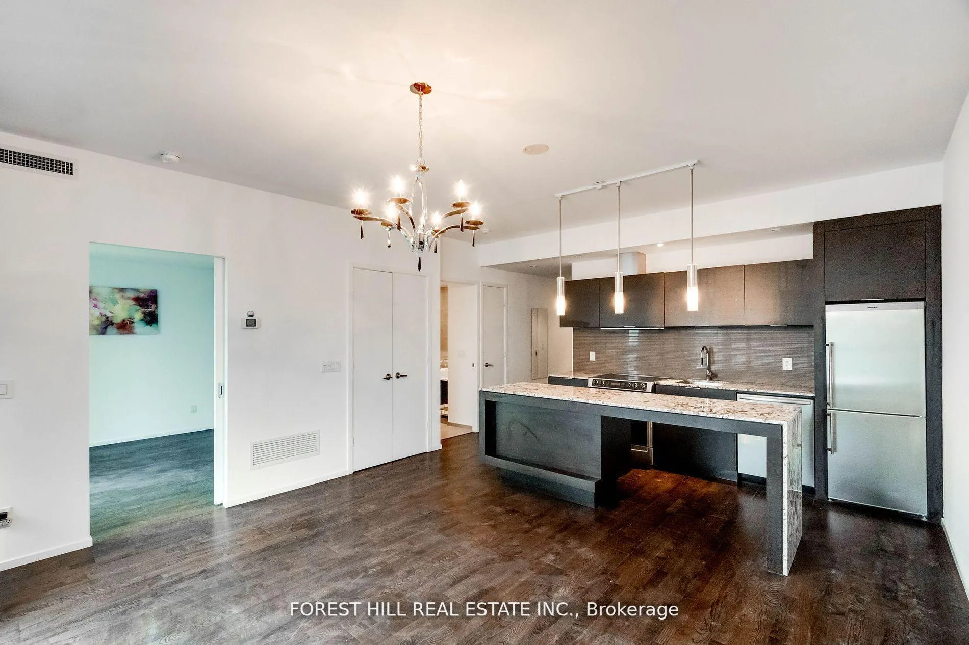 Photo 7 of Unit 1301, 8 Charlotte Street, Toronto, Waterfront Communities — HOMEH