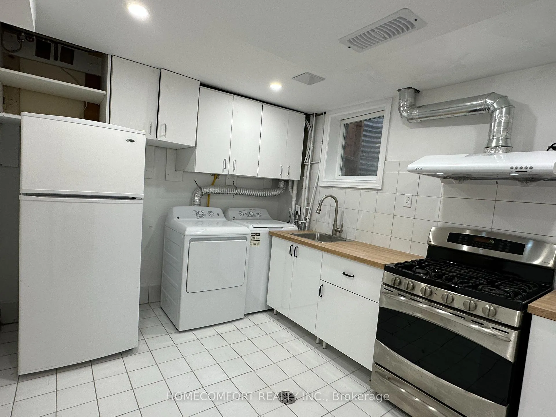 Photo 10 of 36 Coral Harbour Crescent, Markham, Bayview Fairway-Bayview Country Club Estates — HOMEH