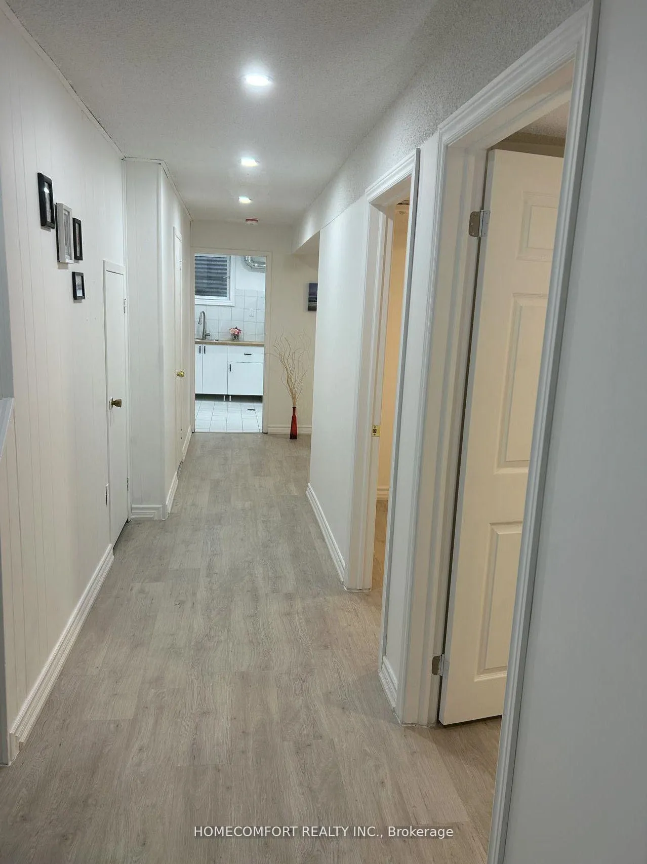 Photo 11 of 36 Coral Harbour Crescent, Markham, Bayview Fairway-Bayview Country Club Estates — HOMEH