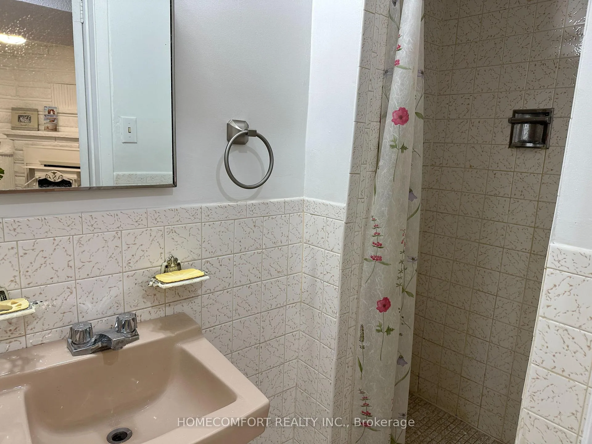 Photo 13 of 36 Coral Harbour Crescent, Markham, Bayview Fairway-Bayview Country Club Estates — HOMEH