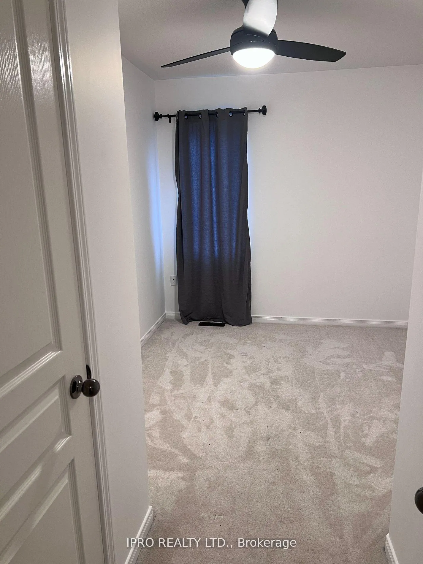 Photo 6 of 105 Magpie Way, Whitby, Blue Grass Meadows — HOMEH