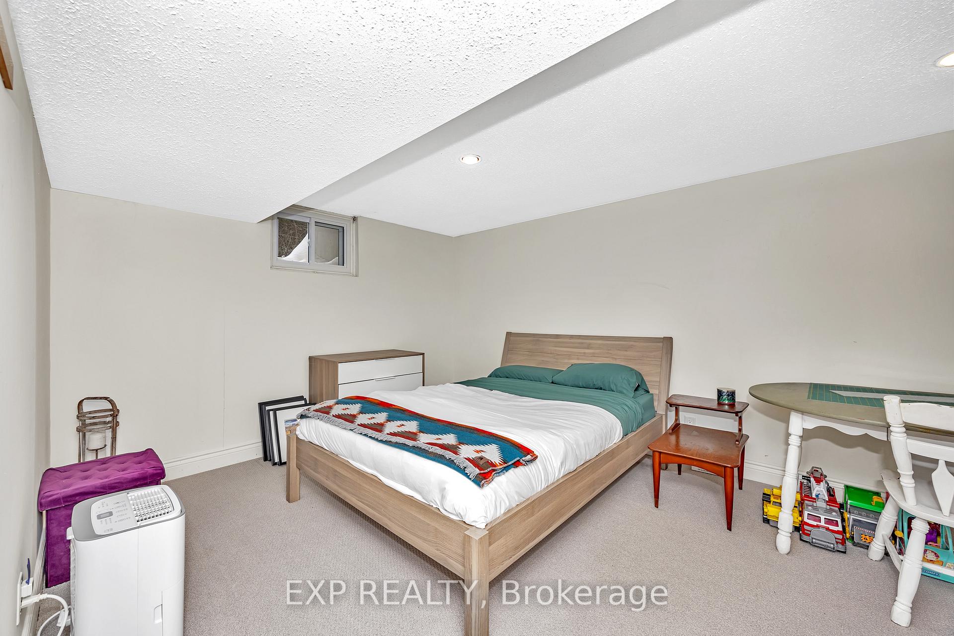 Photo 29 of 851 David Manchester Road, Ottawa, Huntley Ward (South West) — HOMEH